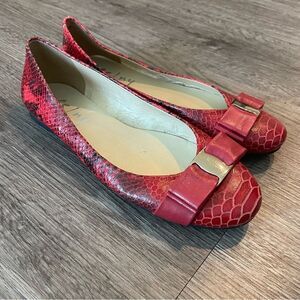 FS/NY FRENCH SOLE Red & Black Snakeskin Print Leather Bow Flats